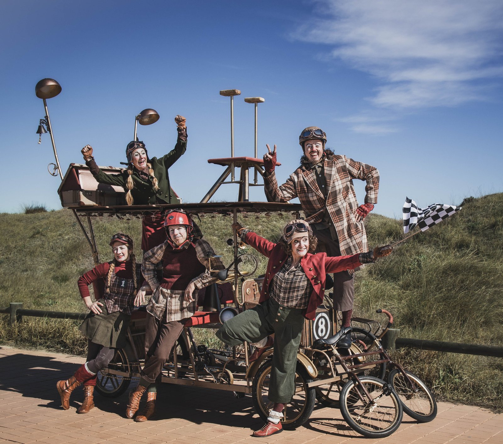 La Finestra Nou Circ: Pilots